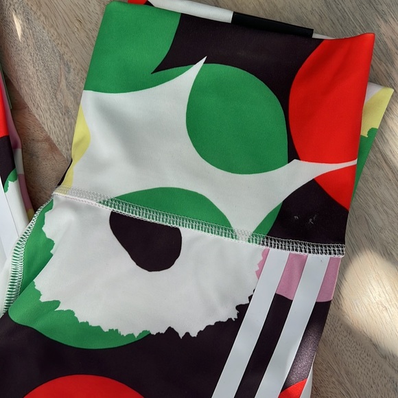 MARIMEKKO x ADIDAS Training Tights - Picture 7 of 7